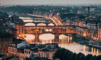 Il portale che racconta la Toscana ai turisti potenziali, oggi anche in lingua francese
