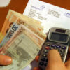 Decreto bollette: 200 euro di bonus per gli Isee fino a 25mila euro. Approvato in via definitiva