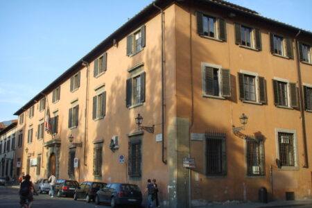 Dsu Toscana, bando 2026: oltre 26mila universitari chiedono borse di studio e alloggio. Quasi la metà su Firenze