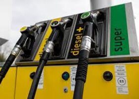 Caro carburanti: taglio delle accise fino al 7 novembre. Sconto di 4,9 centesimi sul gasolio