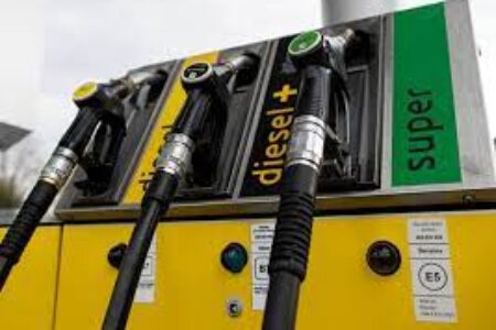 Caro carburanti: taglio delle accise fino al 7 novembre. Sconto di 4,9 centesimi sul gasolio